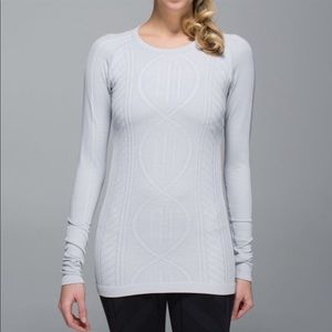 Lululemon rest less top